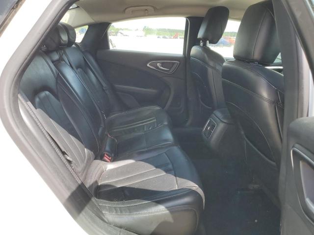 Photo 10 from auction – 2015 CHRYSLER 200 LIMITE with VIN 1C3CCCAB2FN664323