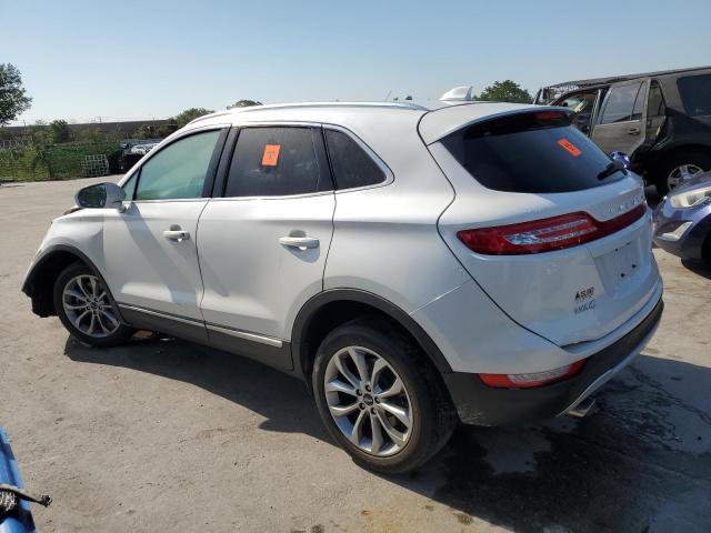 Photo 2 from auction – 2017 LINCOLN MKC SELECT with VIN 5LMCJ2C97HUL08456
