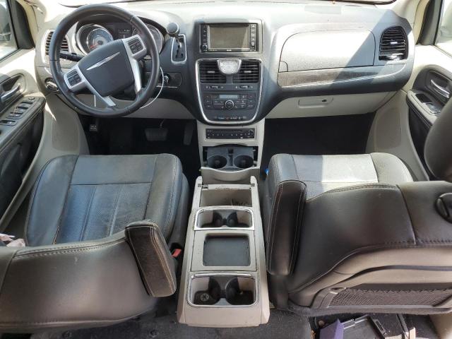 Photo 8 from auction – 2011 CHRYSLER TOWN & COU with VIN 2A4RR8DG7BR704511