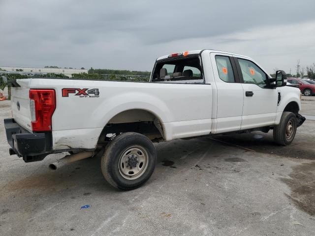 Photo 3 from auction – 2017 FORD F250 SUPER with VIN 1FT7X2B67HEF51208