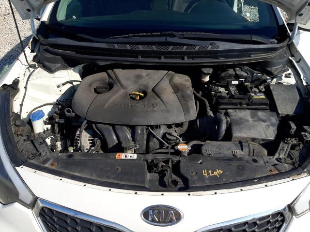 Photo 11 from auction – 2016 KIA FORTE LX with VIN KNAFX4A69G5478346