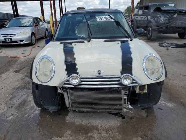 Photo 5 from auction – 2005 MINI COOPER with VIN WMWRC33545TJ69058