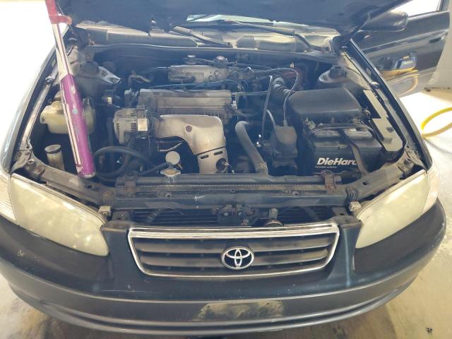 Photo 11 from auction – 2001 TOYOTA CAMRY CE with VIN 4T1BG22K11U021301