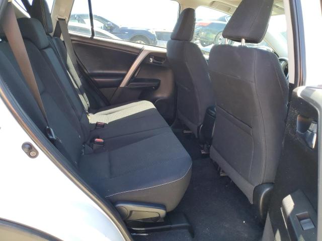 Photo 10 from auction – 2018 TOYOTA RAV4 ADVEN with VIN 2T3RFREV8JW696179