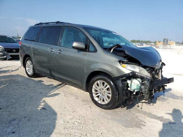 Photo 4 from auction – 2011 TOYOTA SIENNA XLE with VIN 5TDYK3DC2BS117453