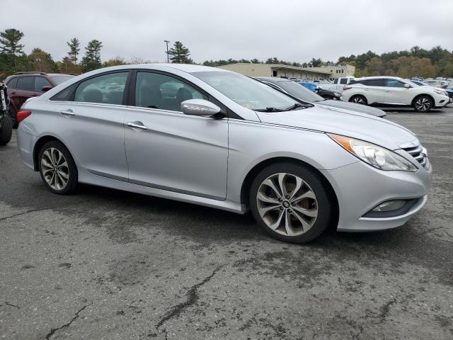 Photo 4 from auction – 2014 HYUNDAI SONATA SE with VIN 5NPEC4AC2EH887723