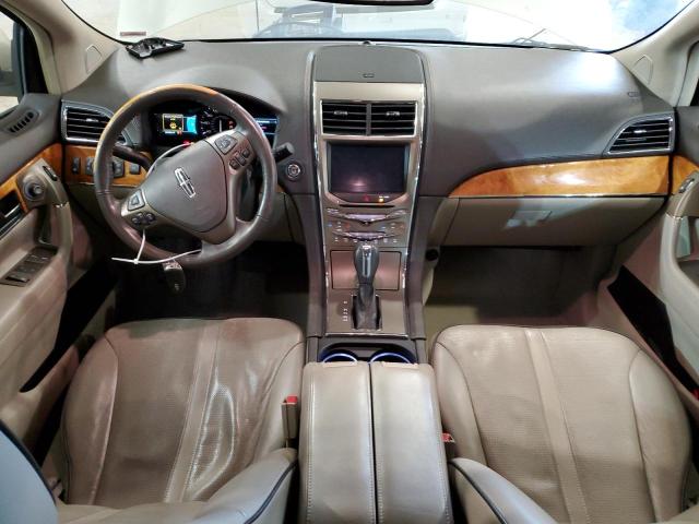 Photo 8 from auction – 2011 LINCOLN MKX with VIN 2LMDJ6JK7BBJ01720