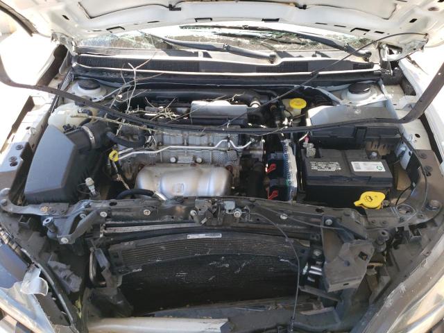 Photo 11 from auction – 2015 CHRYSLER 200 LIMITE with VIN 1C3CCCAB8FN648384