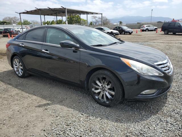 Photo 4 from auction – 2013 HYUNDAI SONATA SE with VIN 5NPEC4AC5DH695873