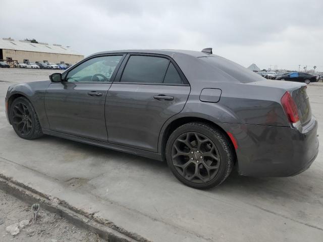 Photo 2 from auction – 2016 CHRYSLER 300 S with VIN 2C3CCABG4GH324941