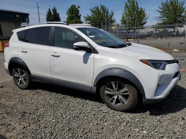 Photo 4 from auction – 2018 TOYOTA RAV4 ADVEN with VIN JTMRFREV6JD254532