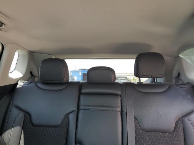 Photo 10 from auction – 2018 JEEP COMPASS LA with VIN 3C4NJDBB6JT480932