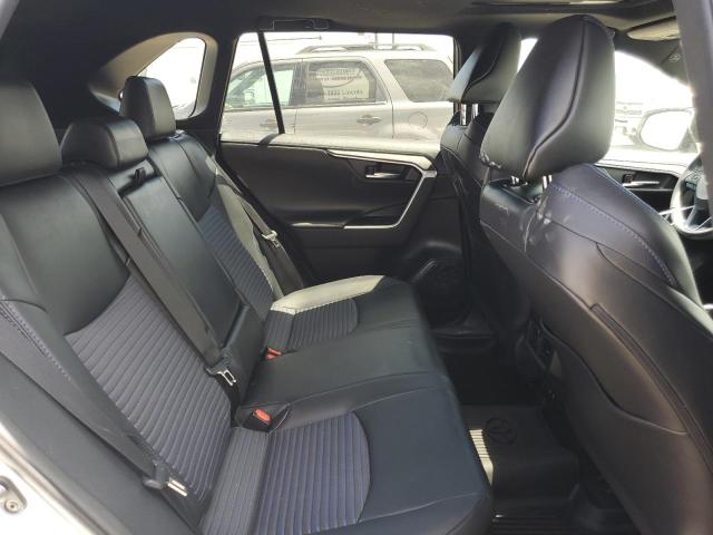 Photo 11 from auction – 2020 TOYOTA RAV4 XSE with VIN 2T3EWRFVXLW064140