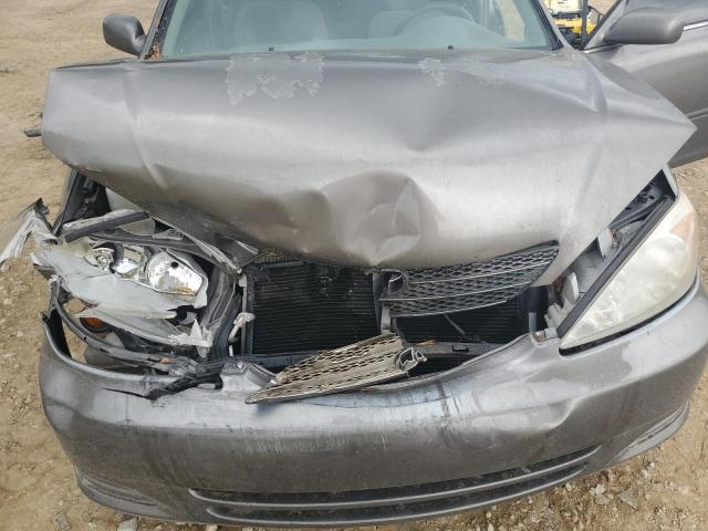 Photo 11 from auction – 2002 TOYOTA CAMRY LE with VIN 4T1BE32K12U570512