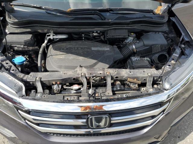 Photo 12 from auction – 2016 HONDA PILOT TOUR with VIN 5FNYF6H94GB016463