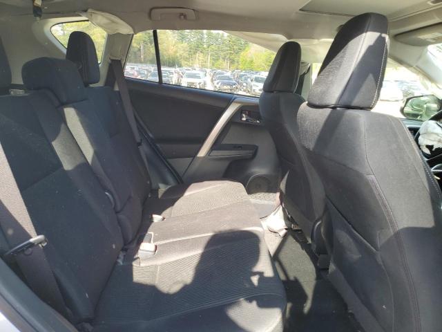 Photo 11 from auction – 2015 TOYOTA RAV4 XLE with VIN JTMRFREV2FD096827