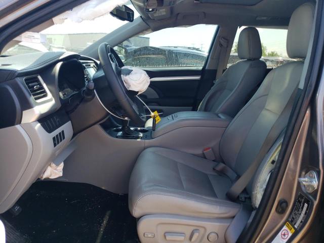 Photo 7 from auction – 2016 TOYOTA HIGHLANDER with VIN 5TDJKRFH5GS298245
