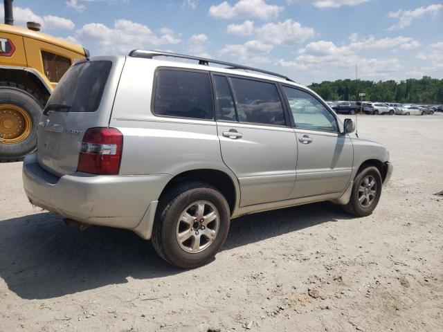 Photo 3 from auction – 2004 TOYOTA HIGHLANDER with VIN JTEEP21A440033220