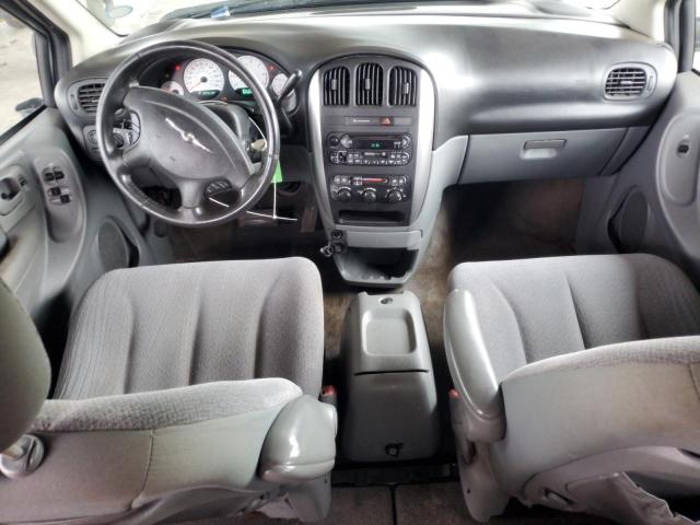 Photo 8 from auction – 2006 CHRYSLER TOWN & COU with VIN 2A4GP54L46R829917
