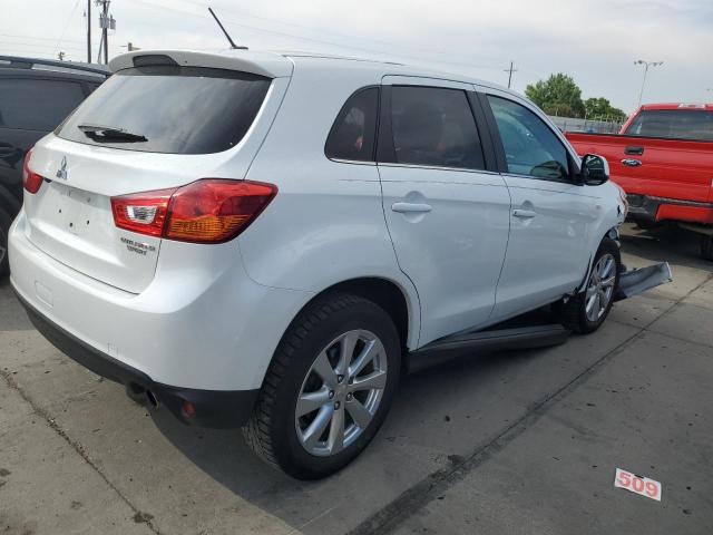 Photo 3 from auction – 2015 MITSUBISHI OUTLANDER with VIN 4A4AP4AU2FE053831