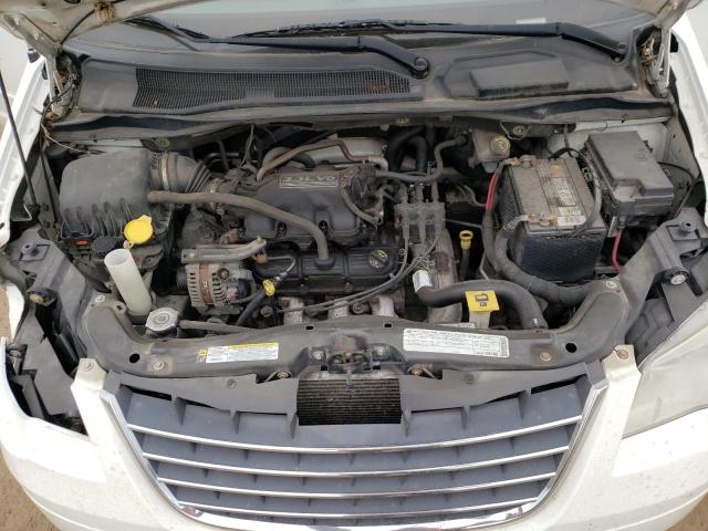 Photo 12 from auction – 2010 CHRYSLER TOWN & COU with VIN 2A4RR4DE5AR344208