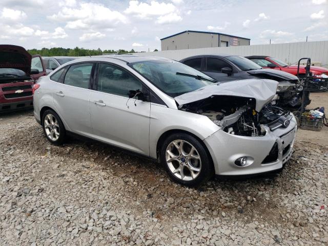 Photo 4 from auction – 2013 FORD FOCUS TITA with VIN 1FADP3J24DL360994