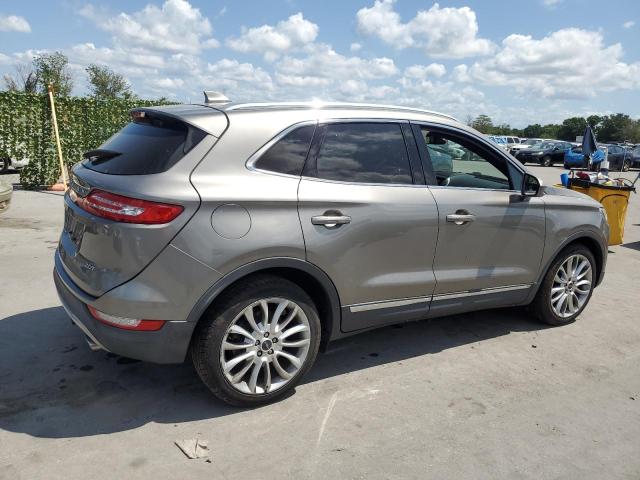 Photo 3 from auction – 2017 LINCOLN MKC RESERV with VIN 5LMCJ3C95HUL24838