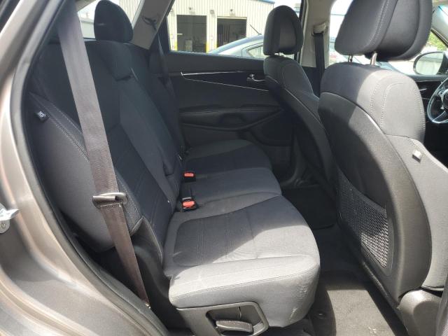 Photo 11 from auction – 2016 KIA SORENTO LX with VIN 5XYPGDA30GG178425