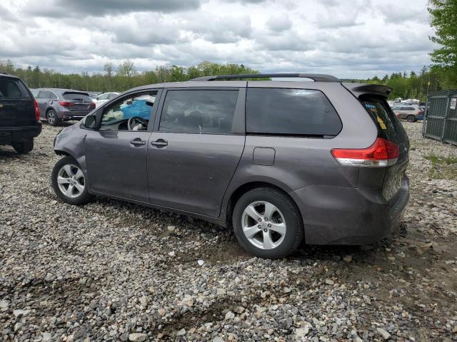 Photo 2 from auction – 2012 TOYOTA SIENNA LE with VIN 5TDKK3DC4CS262212
