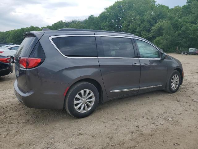 Photo 3 from auction – 2017 CHRYSLER PACIFICA T with VIN 2C4RC1BG5HR598814