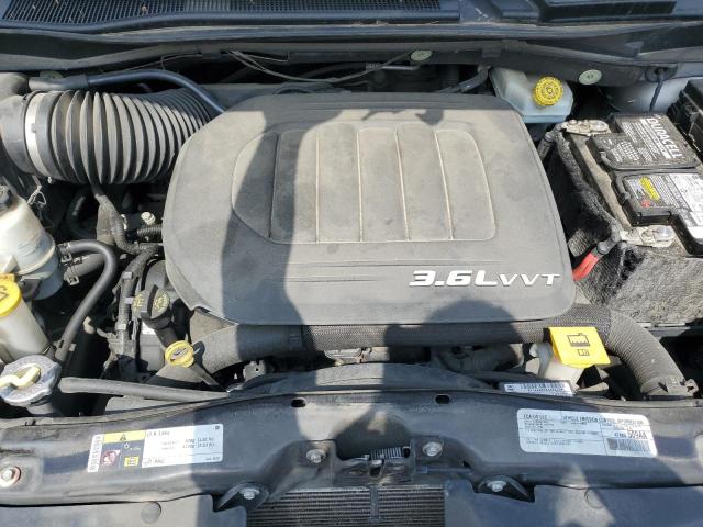 Photo 12 from auction – 2016 CHRYSLER TOWN & COU with VIN 2C4RC1CG3GR239796