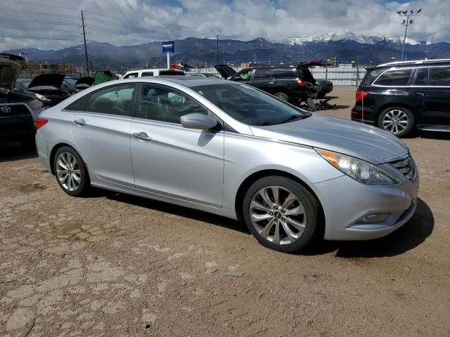 Photo 4 from auction – 2012 HYUNDAI SONATA SE with VIN 5NPEC4AB5CH333399
