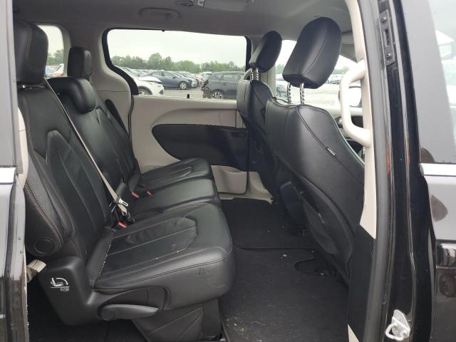 Photo 11 from auction – 2017 CHRYSLER PACIFICA T with VIN 2C4RC1BG5HR759615