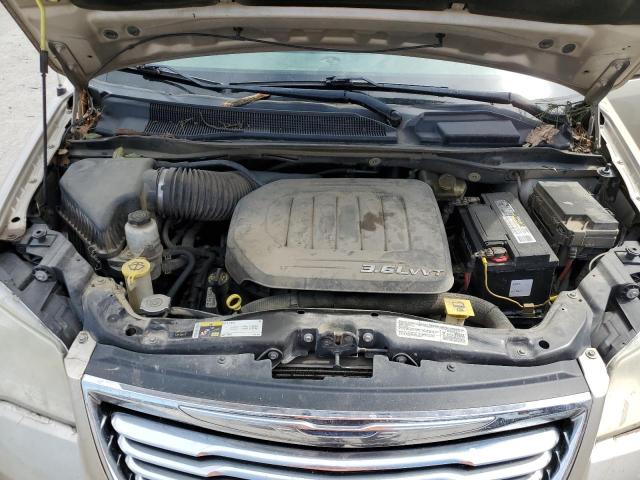 Photo 12 from auction – 2014 CHRYSLER TOWN & COU with VIN 2C4RC1BG8ER461734