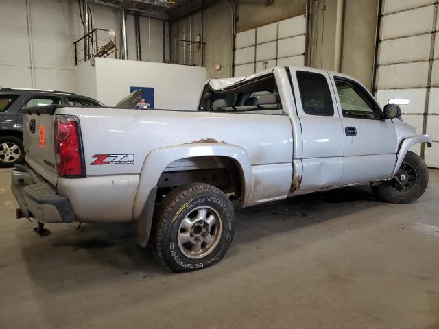 Photo 3 from auction – 2004 CHEVROLET SILVERADO with VIN 2GCEK19T641382113