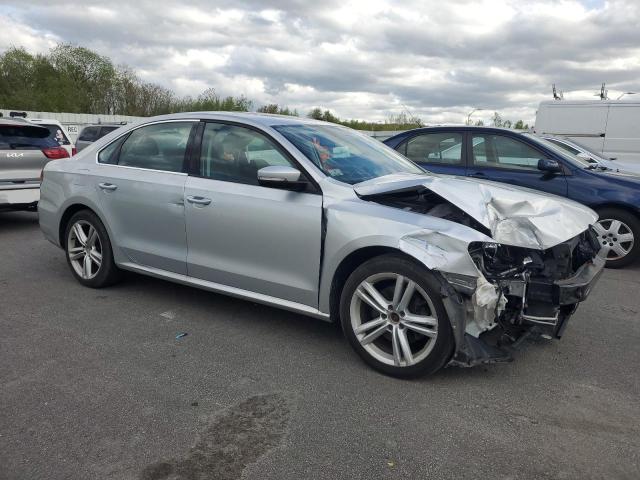 Photo 4 from auction – 2014 VOLKSWAGEN PASSAT SE with VIN 1VWBT7A32EC033215