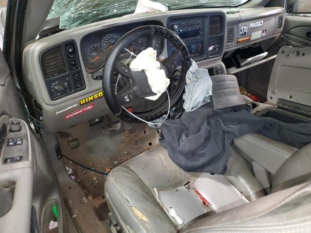 Photo 8 from auction – 2004 CHEVROLET SILVERADO with VIN 2GCEK19T641382113
