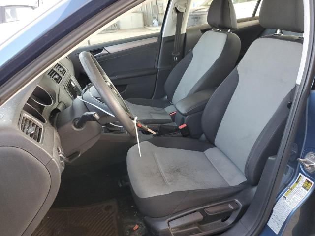 Photo 7 from auction – 2017 VOLKSWAGEN JETTA S with VIN 3VW2B7AJ1HM269293