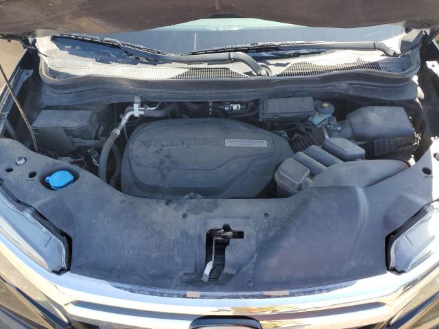 Photo 11 from auction – 2018 HONDA RIDGELINE with VIN 5FPYK3F76JB014174