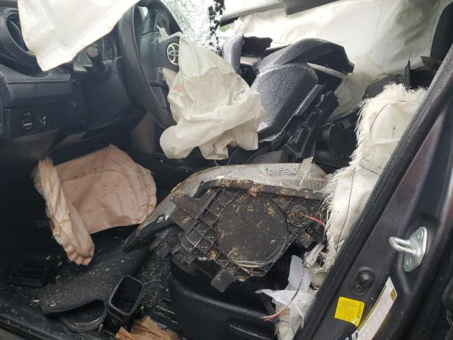 Photo 7 from auction – 2016 TOYOTA RAV4 LE with VIN JTMBFREV6GJ096981