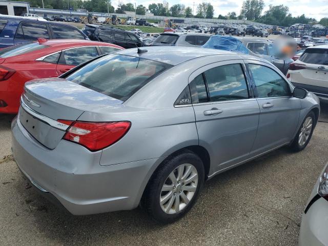Photo 3 from auction – 2014 CHRYSLER 200 TOURIN with VIN 1C3CCBBG1EN145010