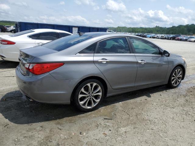 Photo 3 from auction – 2013 HYUNDAI SONATA SE with VIN 5NPEC4AB2DH715388