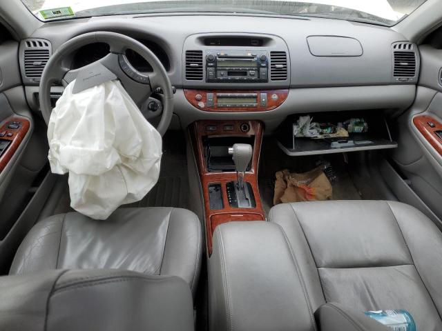 Photo 8 from auction – 2005 TOYOTA CAMRY LE with VIN 4T1BE30K15U069952