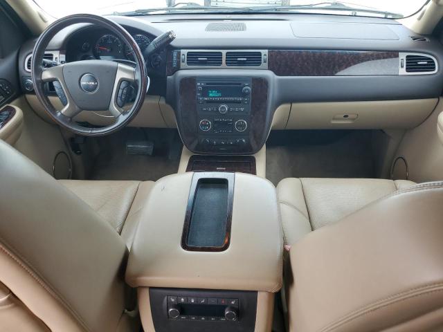 Photo 8 from auction – 2009 GMC YUKON DENA with VIN 1GKFC03229R254076