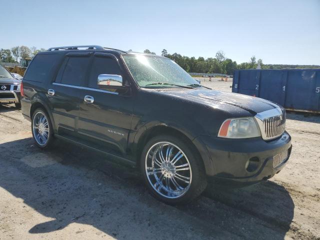 Photo 4 from auction – 2004 LINCOLN NAVIGATOR with VIN 5LMFU28R94LJ03556