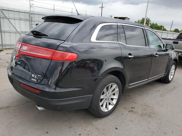 Photo 3 from auction – 2017 LINCOLN MKT with VIN 2LMHJ5NK0HBL00137