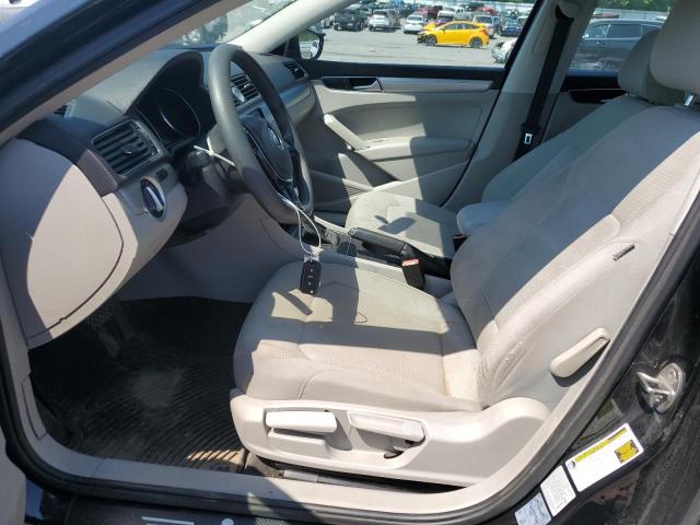 Photo 7 from auction – 2016 VOLKSWAGEN PASSAT S with VIN 1VWAT7A35GC017802