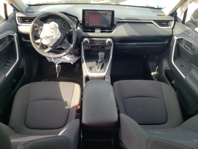 Photo 8 from auction – 2020 TOYOTA RAV4 LE with VIN JTMF1RFV4LD051335