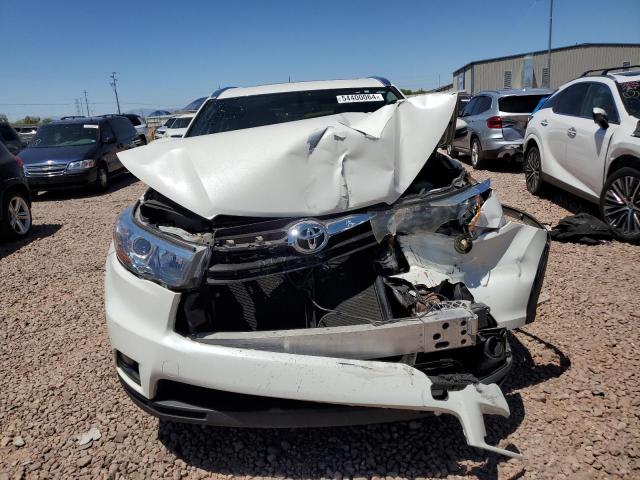 Photo 5 from auction – 2015 TOYOTA HIGHLANDER with VIN 5TDJKRFHXFS214371