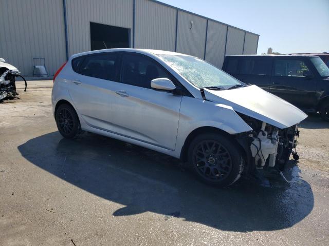 Photo 4 from auction – 2013 HYUNDAI ACCENT GLS with VIN KMHCT5AE8DU096417